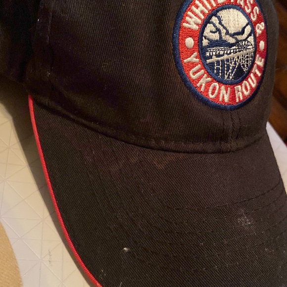 Set of 8 Mens Baseball Hats - Picture 6 of 6